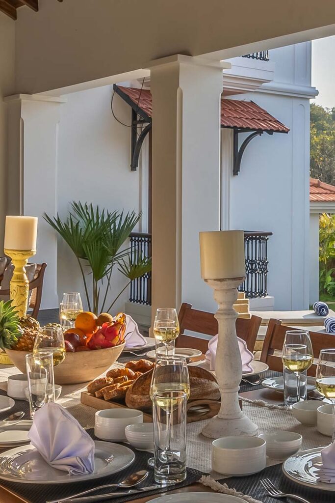 Luxurious Villa Lumi Dining Area