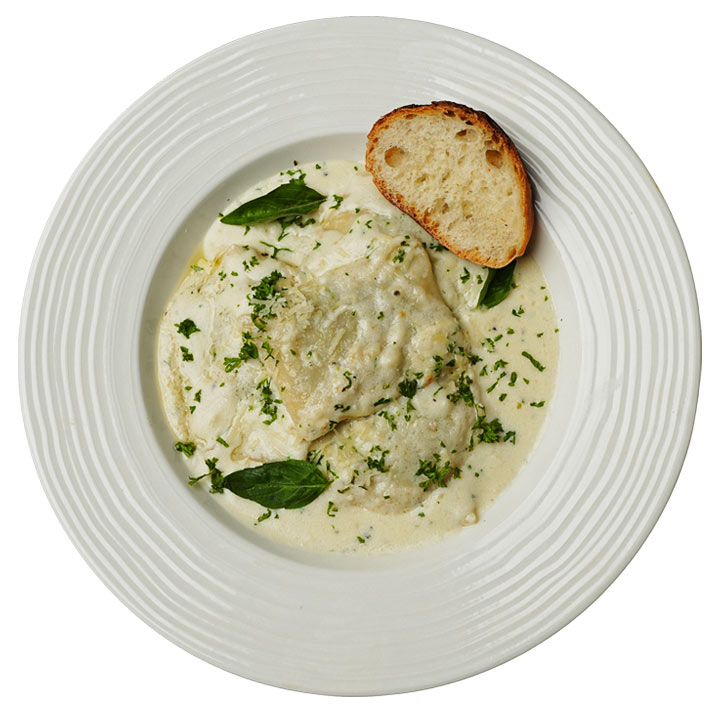 Ricotta and Spinach Ravioli in Alfredo Sauce